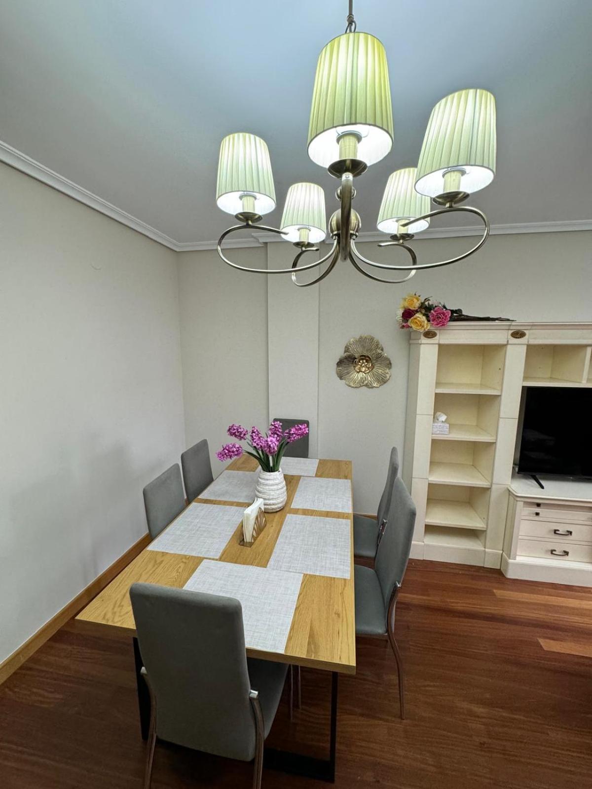 Avanza 4 Plaza Galicia Саррія Екстер'єр фото